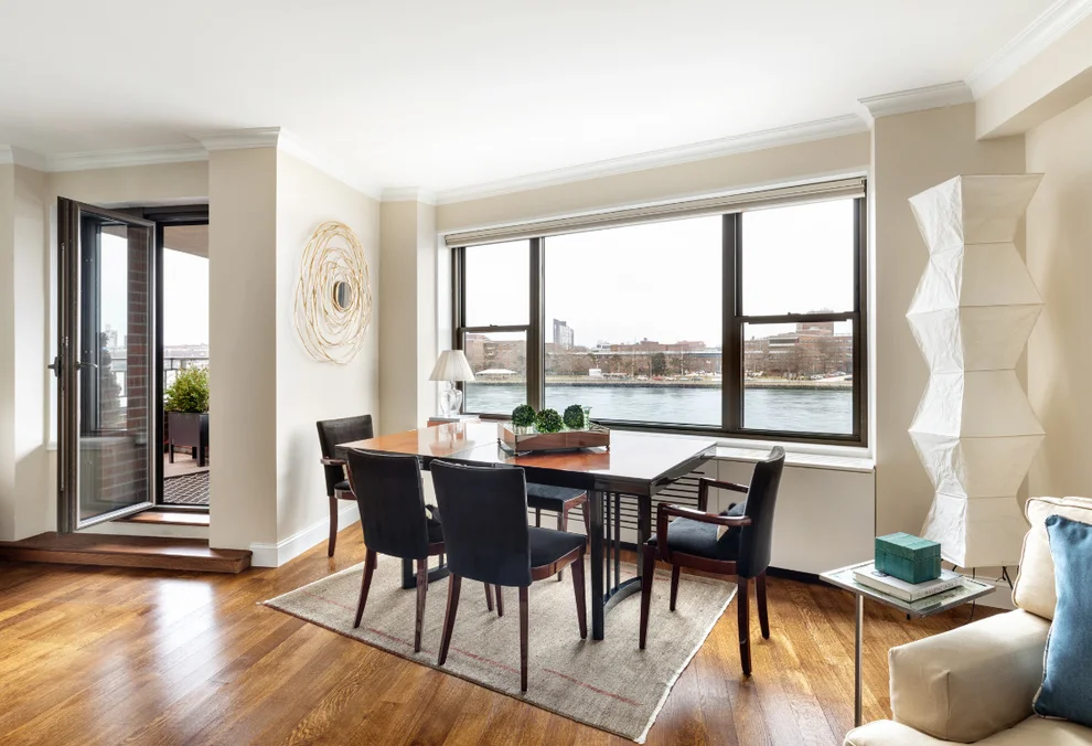 Unit for sale at 55 E End Avenue, Manhattan, NY 10028