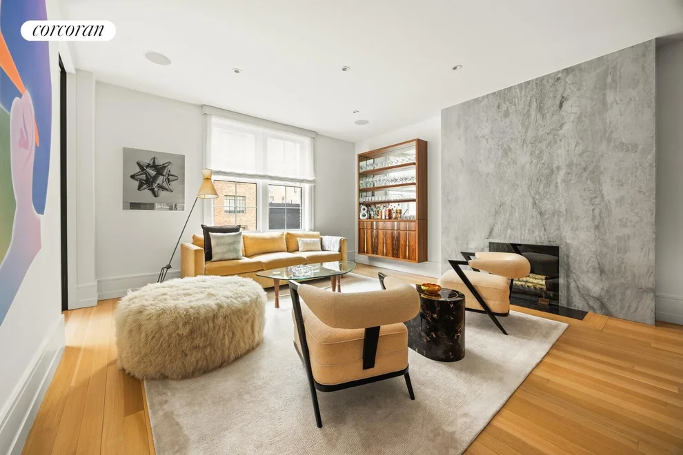 Unit for sale at 850 PARK Avenue, Manhattan, NY 10075