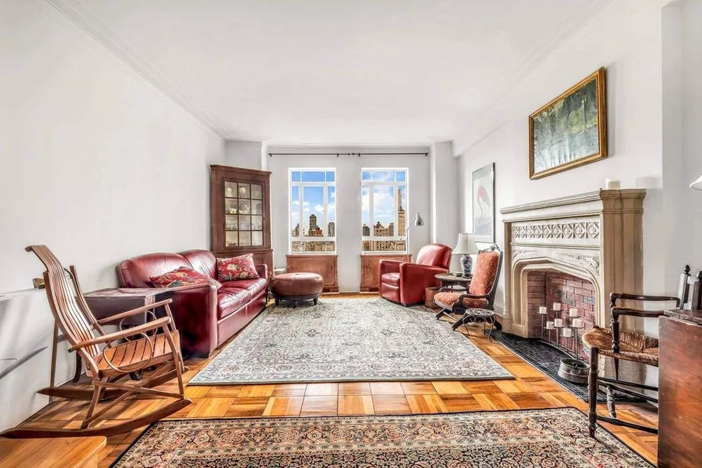Unit for sale at 25 CENTRAL Park W, Manhattan, NY 10023