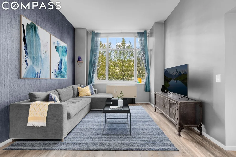 Unit for sale at 635 W 42nd Street, Manhattan, NY 10036
