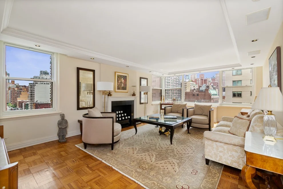 Unit for sale at 176 E 71ST Street, Manhattan, NY 10021