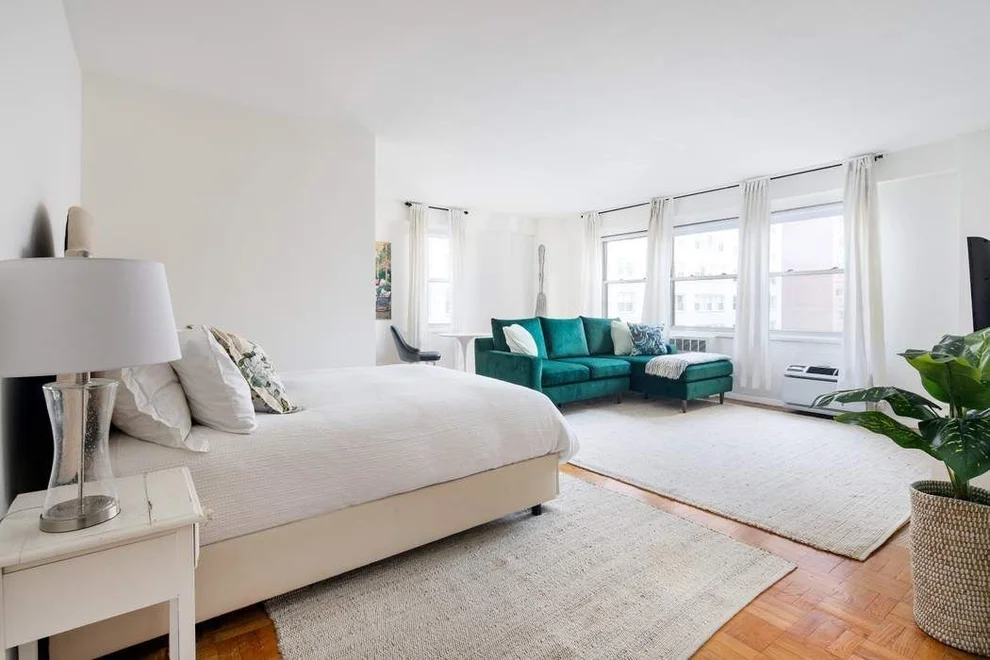 Unit for sale at 166 E 35TH Street, Manhattan, NY 10016