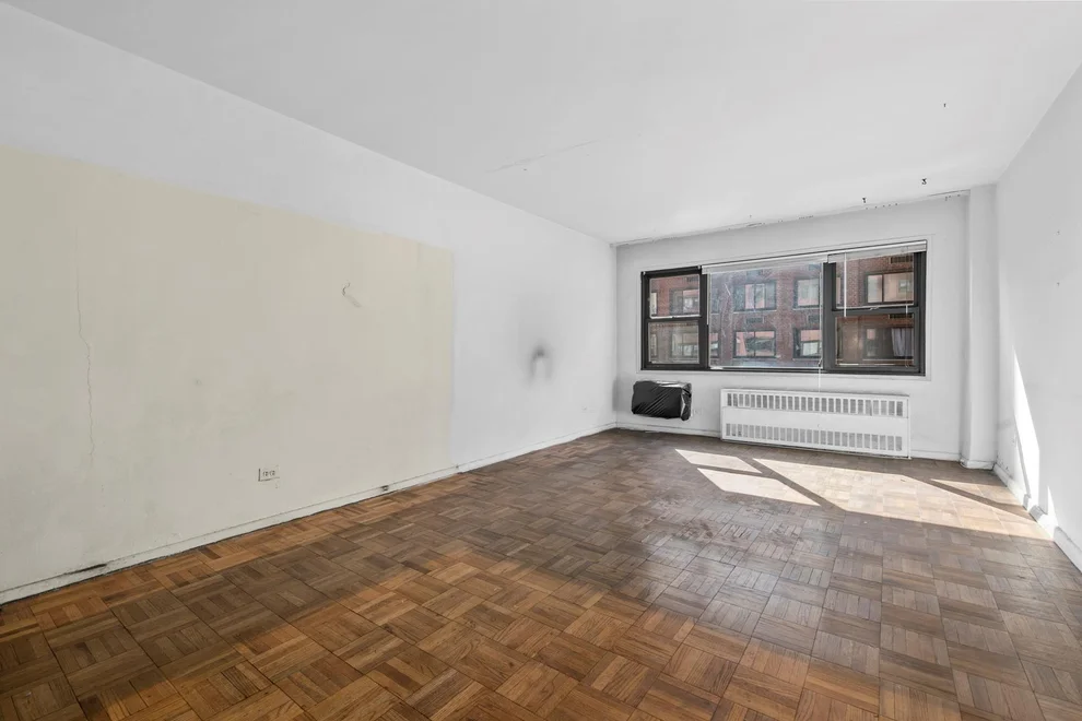 Unit for sale at 335 E 51ST Street, Manhattan, NY 10022