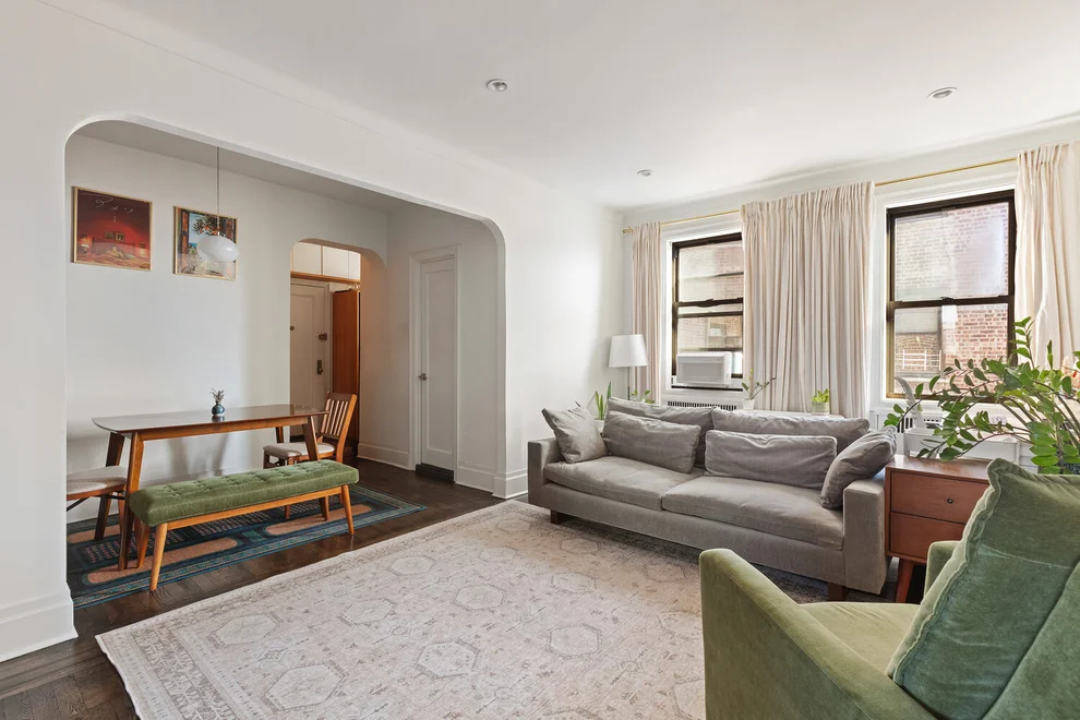 Unit for sale at 192 E 8TH Street, Brooklyn, NY 11218