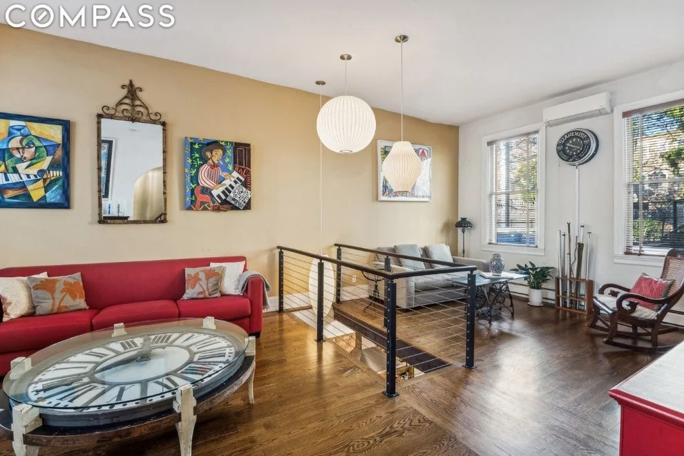 Unit for sale at 11 Sylvan Terrace, Manhattan, NY 10032