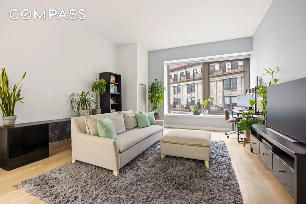 Unit for sale at 75 Wall Street, Manhattan, NY 10005