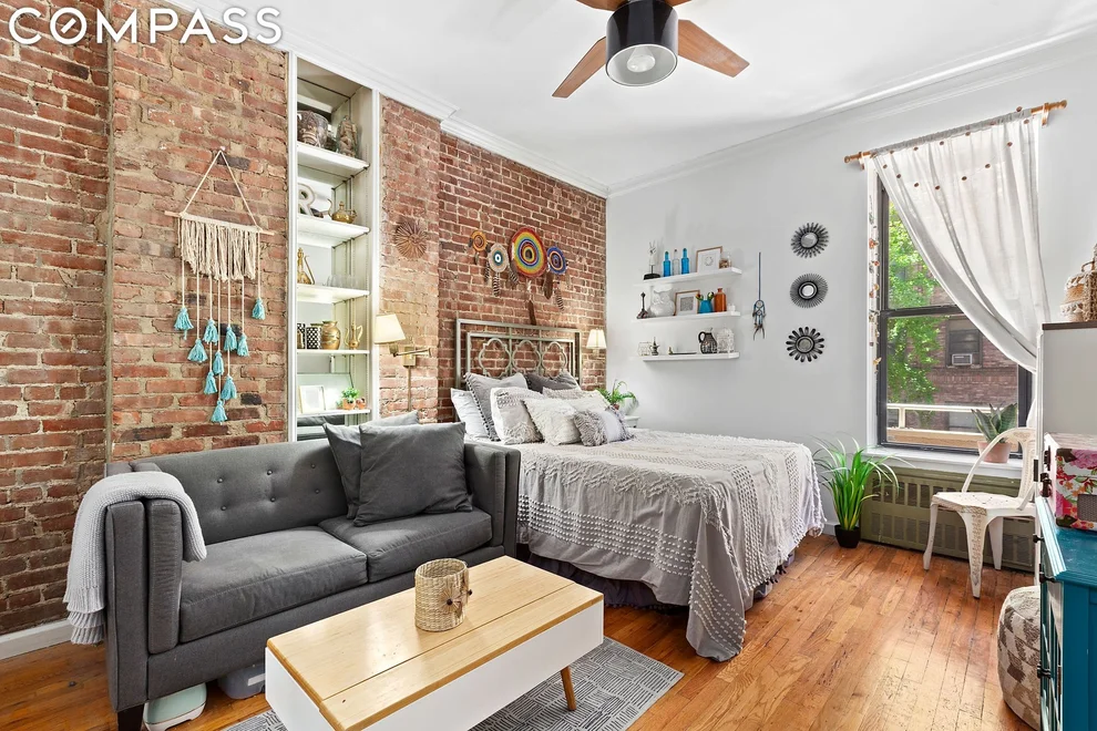 Unit for sale at 425 E 78th Street, Manhattan, NY 10075