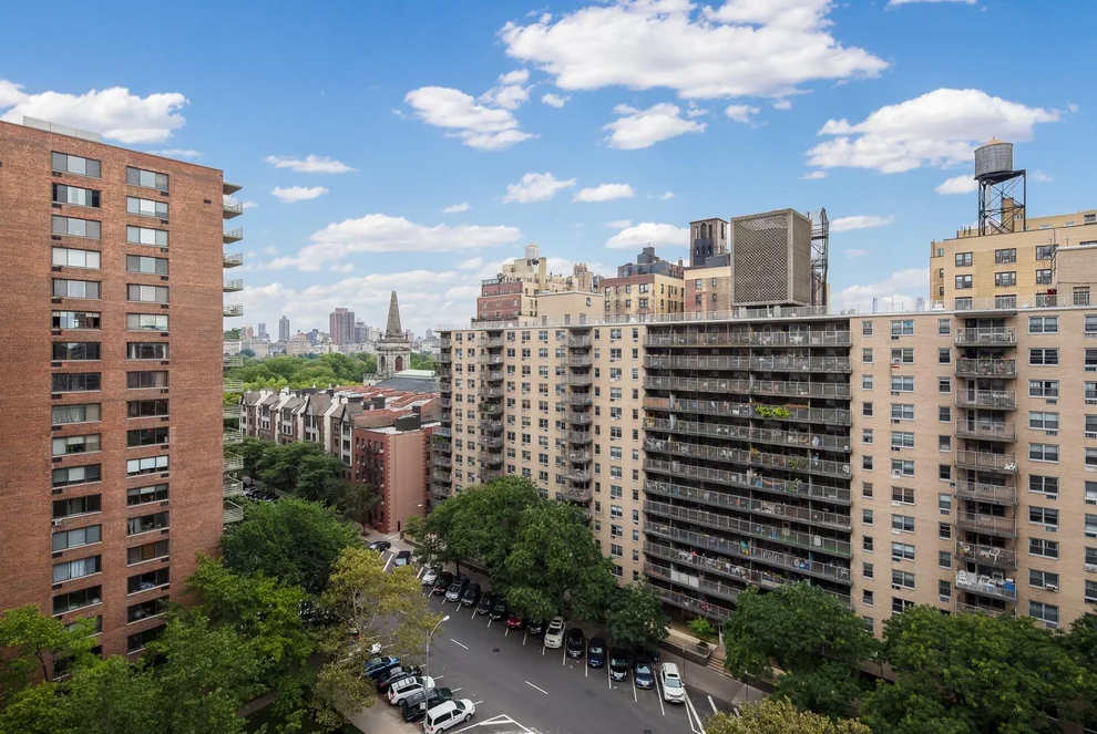 Unit for sale at 382 CENTRAL Park W, Manhattan, NY 10025