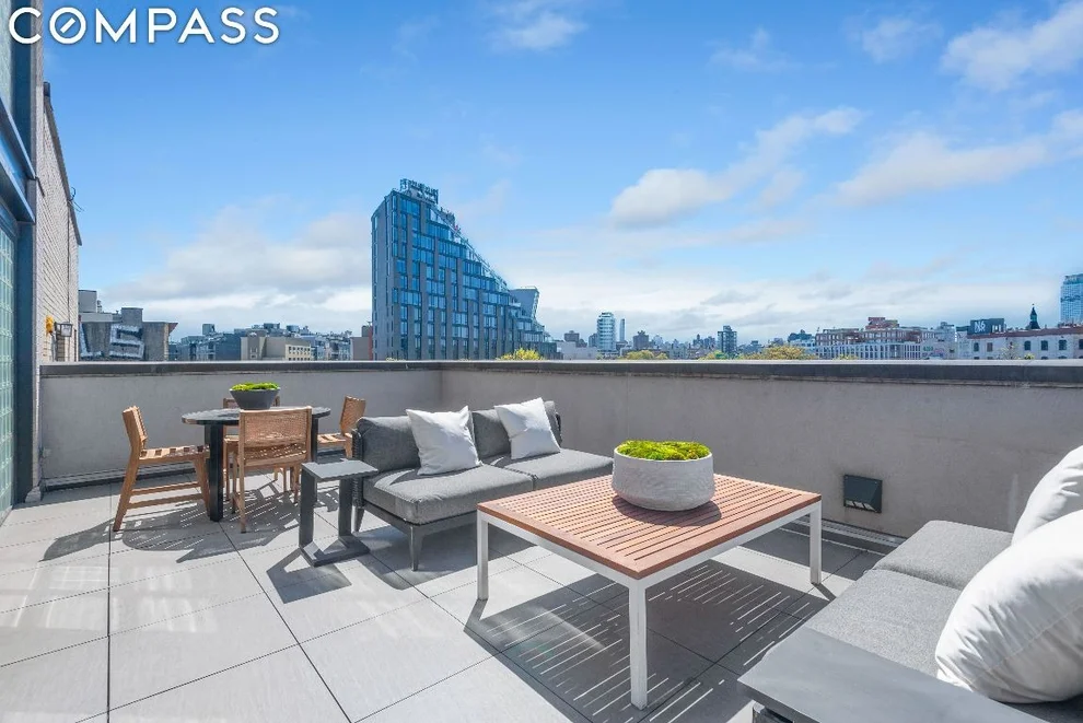 Unit for sale at 476 Union Avenue, Brooklyn, NY 11211