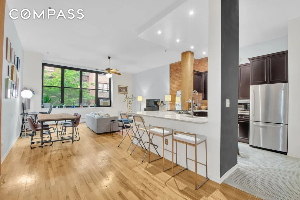 Unit for sale at 372 Dekalb Avenue, Brooklyn, NY 11205