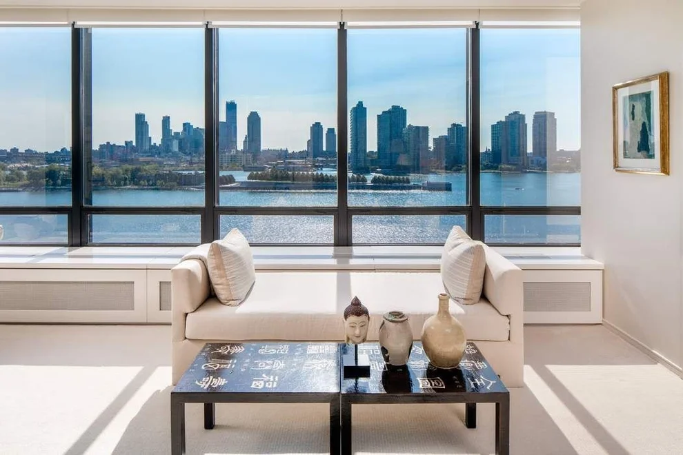 Unit for sale at 870 UNITED NATIONS Plaza, Manhattan, NY 10017