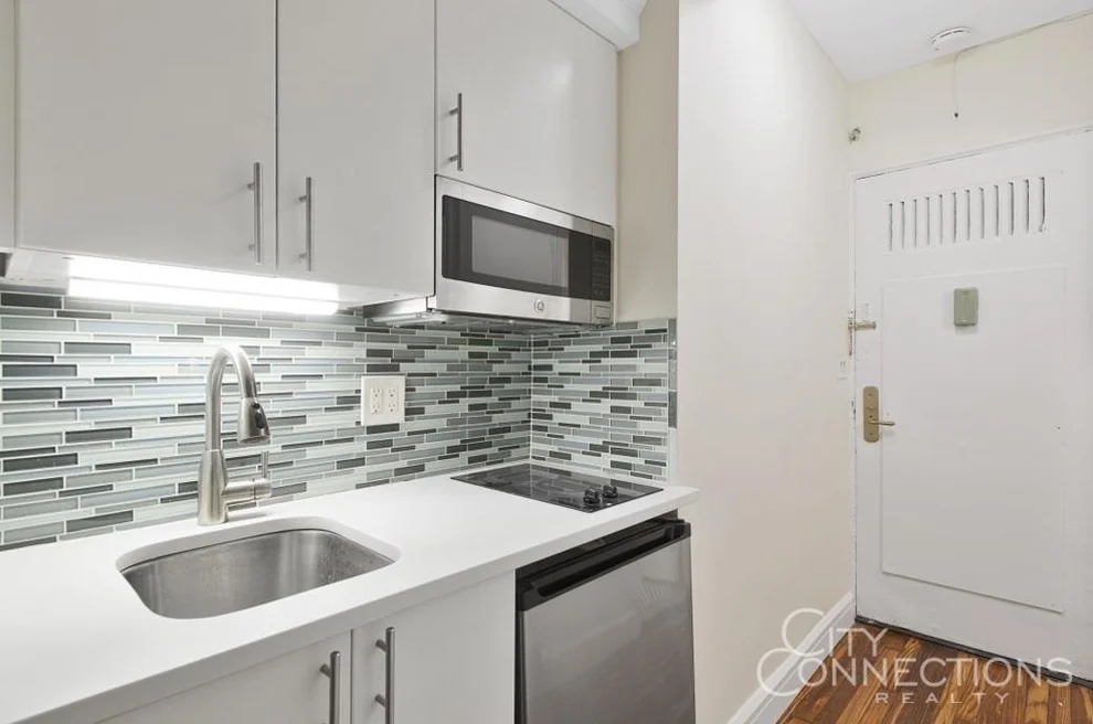 Unit for sale at 25 Tudor City Place, Manhattan, NY 10017