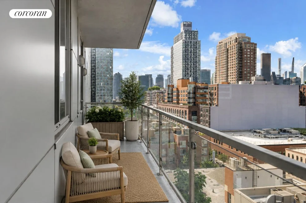Unit for sale at 5-19 BORDEN Avenue, Queens, NY 11101