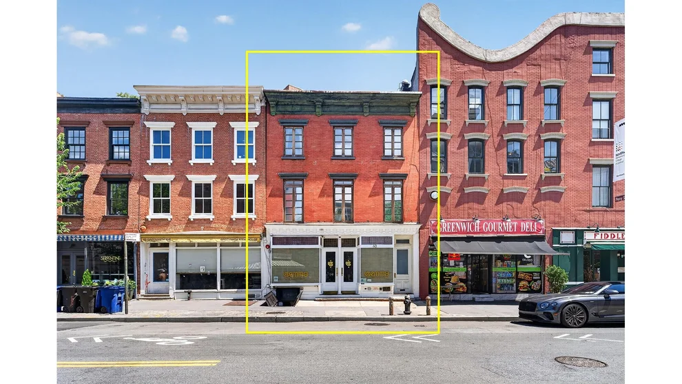 Unit for sale at 60 GREENWICH Avenue, Manhattan, NY 10011