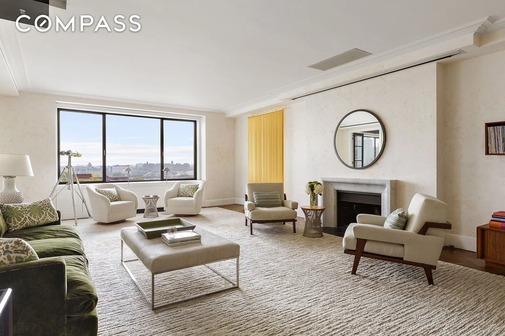 Unit for sale at 10 Gracie Square, Manhattan, NY 10028