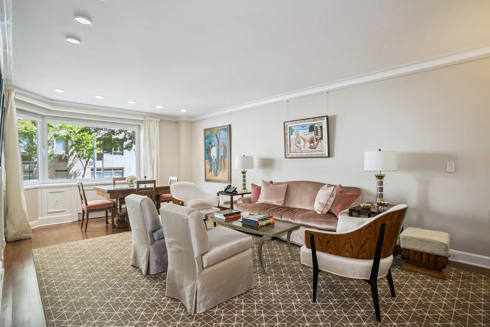 Unit for sale at 860 5TH Avenue, Manhattan, NY 10065