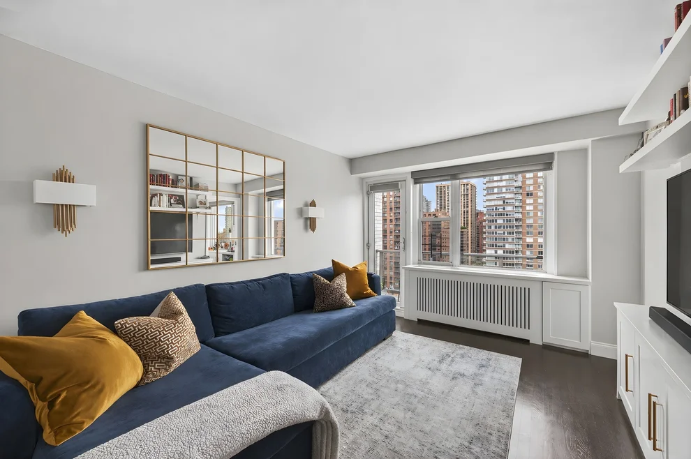 Unit for sale at 400 E 77th Street, Manhattan, NY 10075