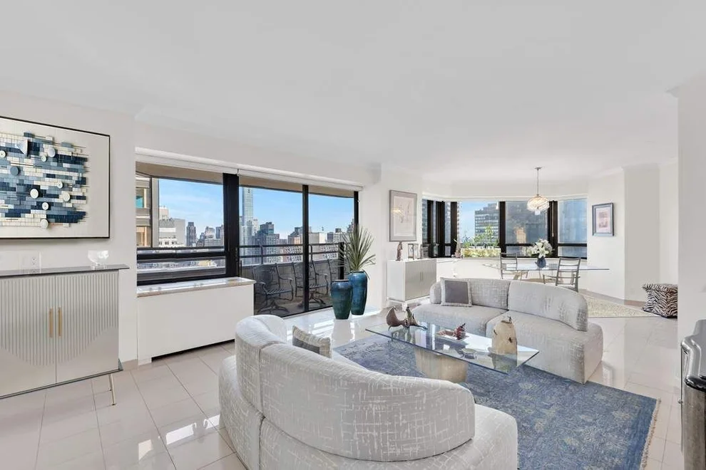 Unit for sale at 240 E 47th Street, Manhattan, NY 10017