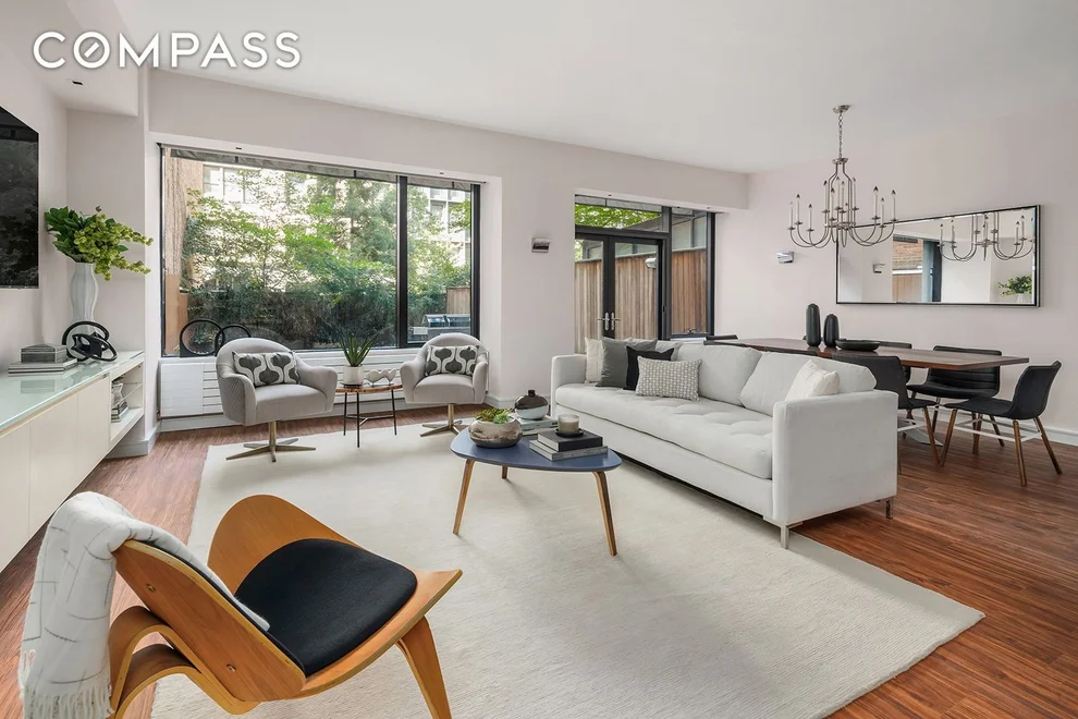 255 Hudson Street