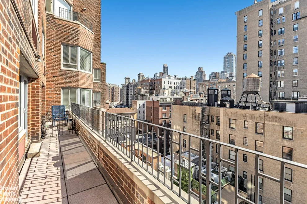 Unit for sale at 30 E 62ND Street, Manhattan, NY 10065
