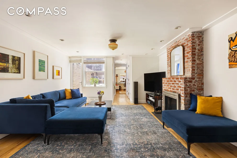 Unit for sale at 338 Metropolitan Avenue, Brooklyn, NY 11211