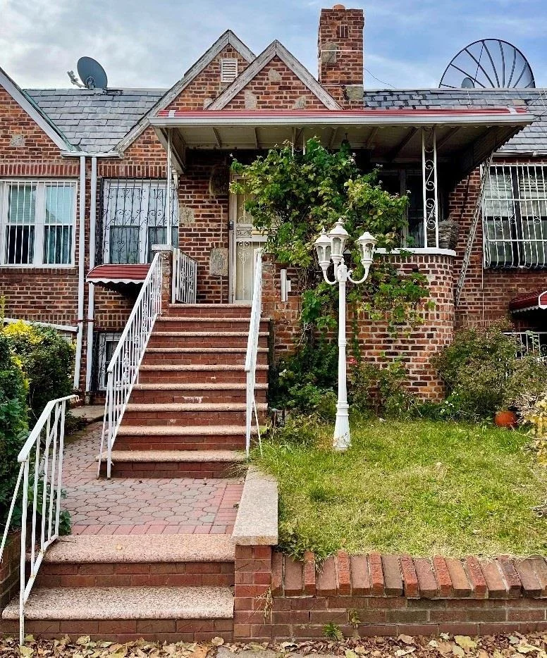 Unit for sale at 264 E 45TH Street, Brooklyn, NY 11203