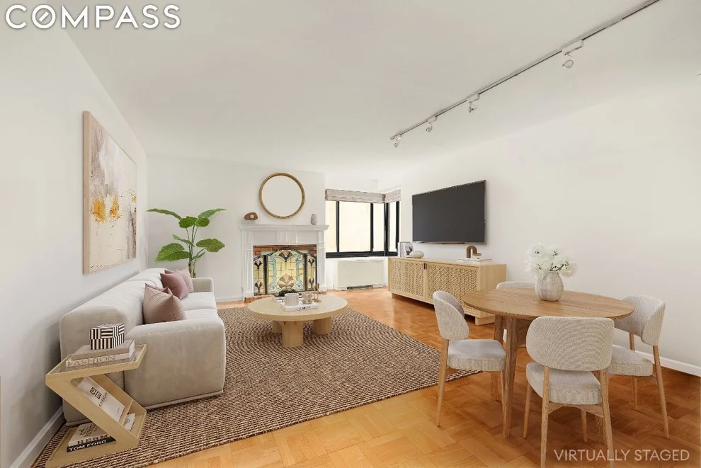 Unit for sale at 10 E End Avenue, Manhattan, NY 10075