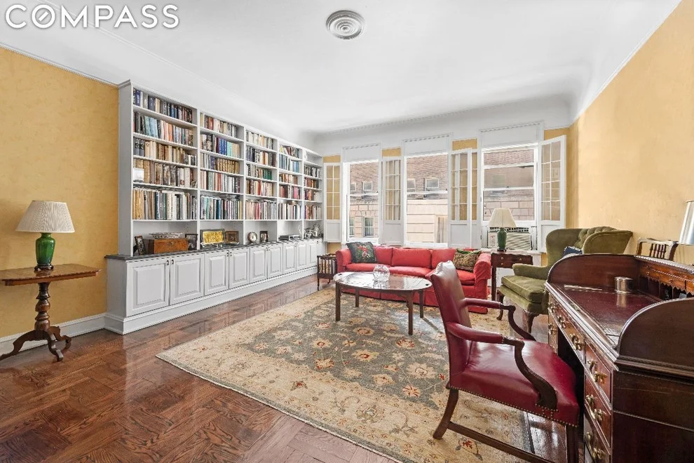 Unit for sale at 180 W 58th Street, Manhattan, NY 10019