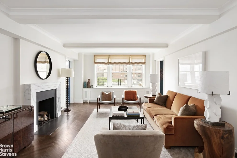 Unit for sale at 2 HORATIO Street, Manhattan, NY 10014
