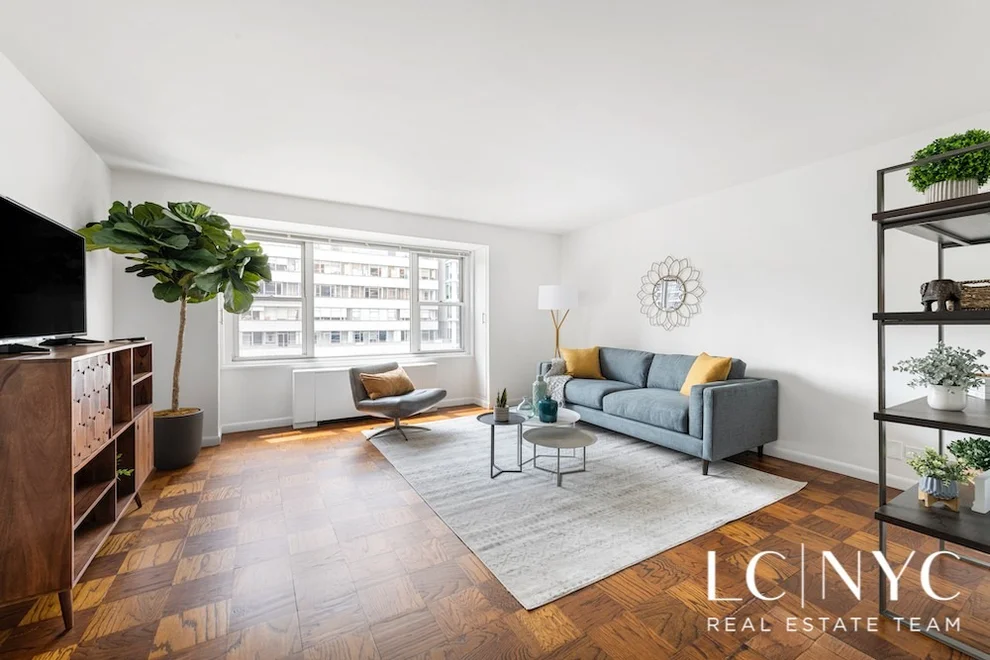 Unit for sale at 220 E 60th Street, Manhattan, NY 10022