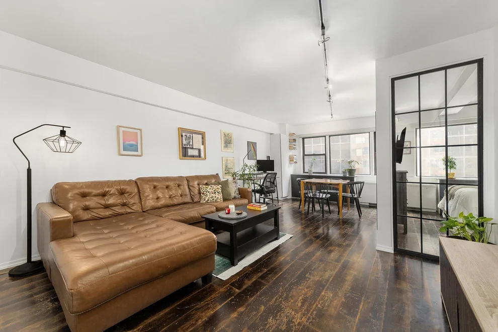 Unit for sale at 220 E 67TH Street, Manhattan, NY 10065