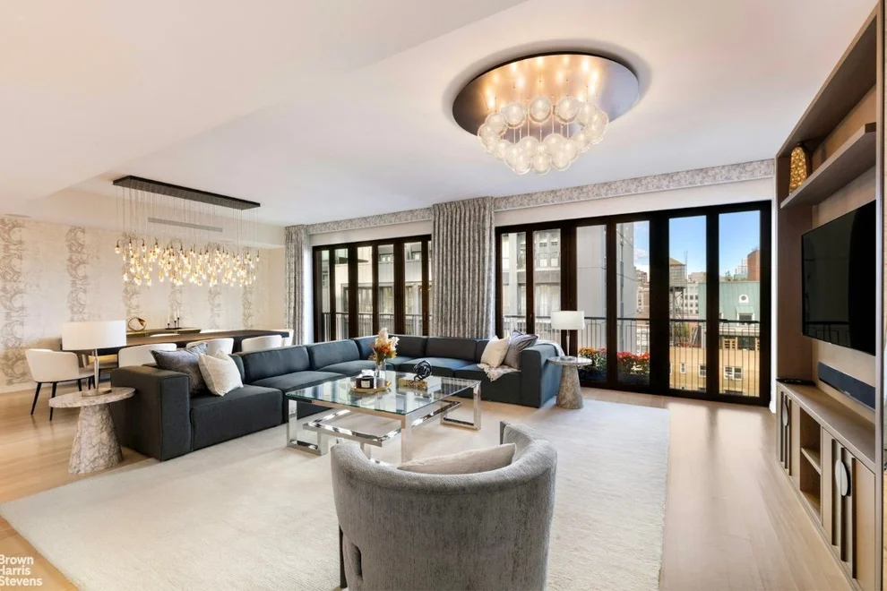 Unit for sale at 210 W 77TH Street, Manhattan, NY 10024