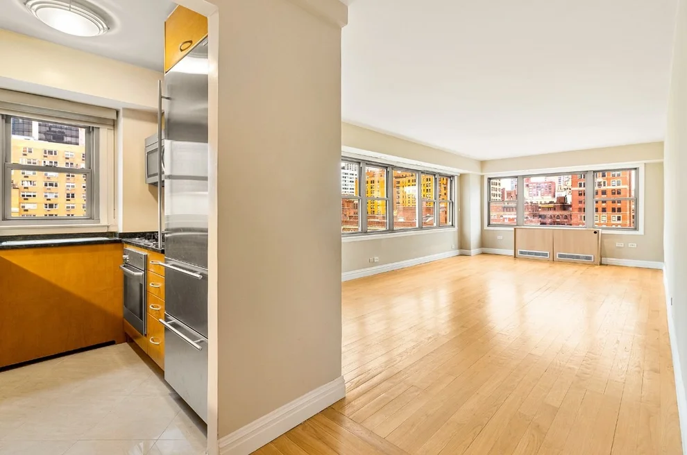 Unit for sale at 333 E 66th Street, Manhattan, NY 10065