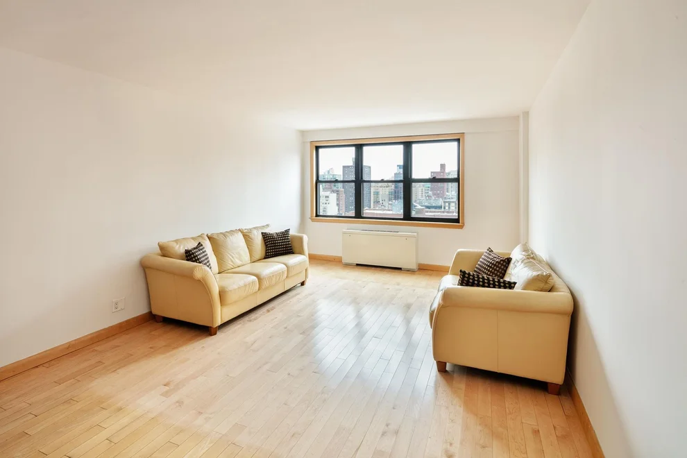Unit for sale at 201 E 28TH Street, Manhattan, NY 10016