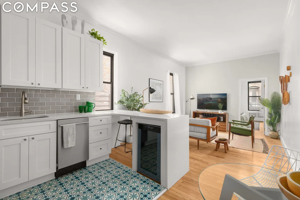 Unit for sale at 203 W 87th Street, Manhattan, NY 10024
