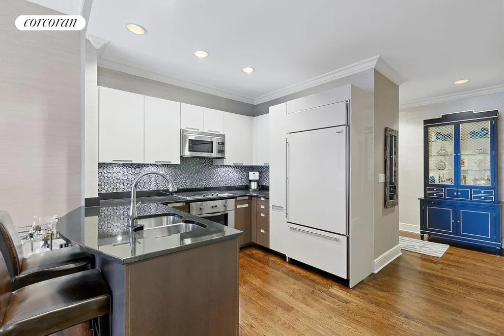 Unit for sale at 250 E 49TH Street, Manhattan, NY 10017