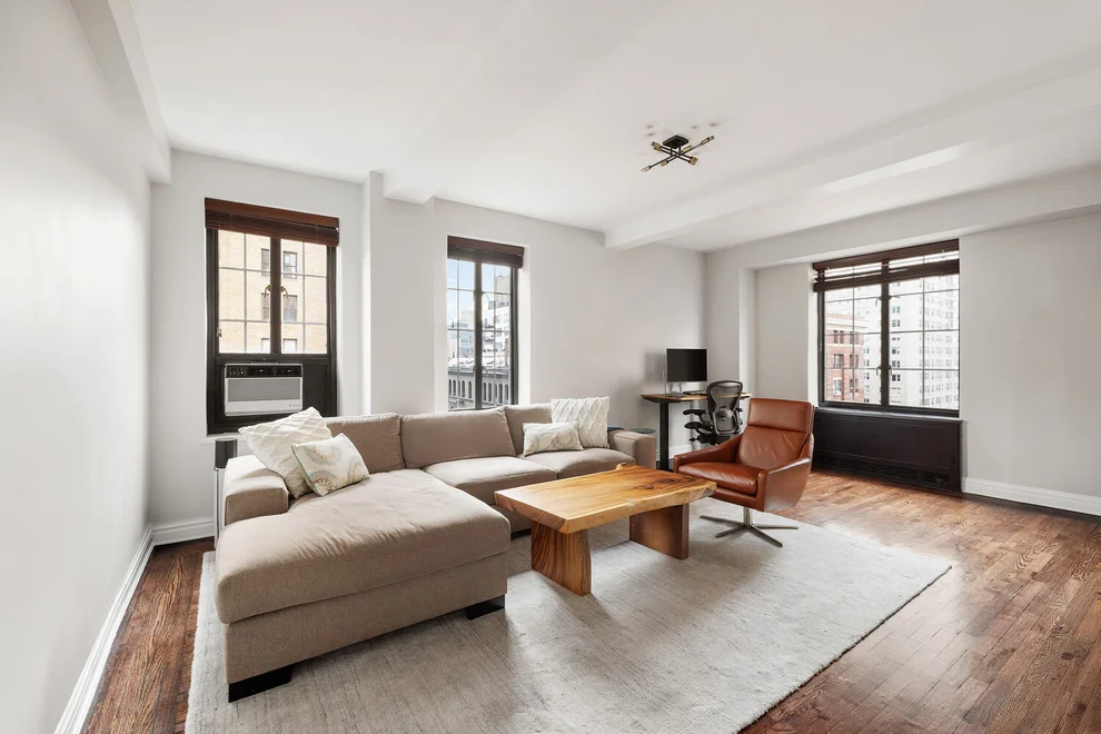 Unit for sale at 201 W 16TH Street, Manhattan, NY 10011