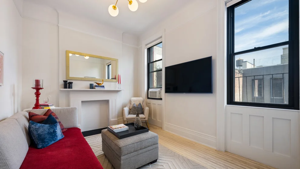 Unit for sale at 231 W 21ST Street, Manhattan, NY 10011