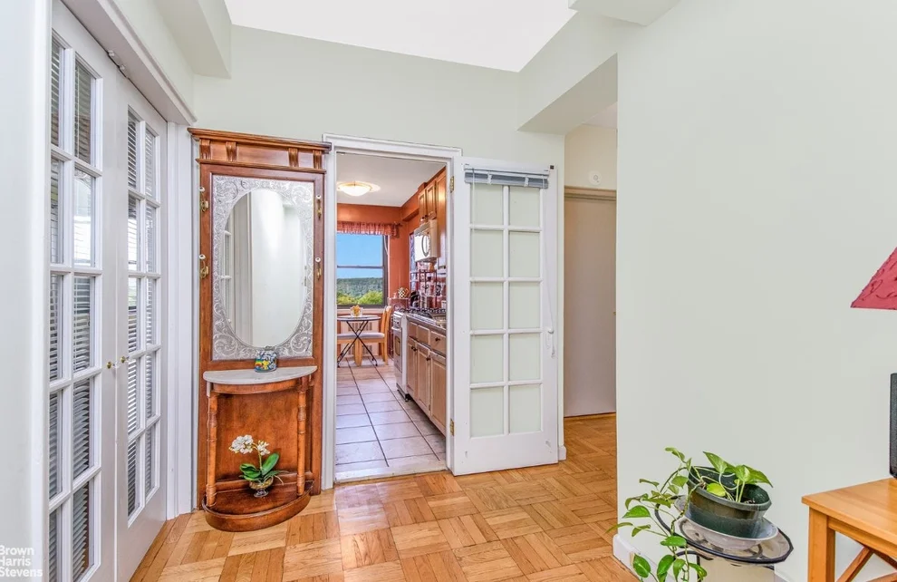 Unit for sale at 3103 FAIRFIELD Avenue, Bronx, NY 10463