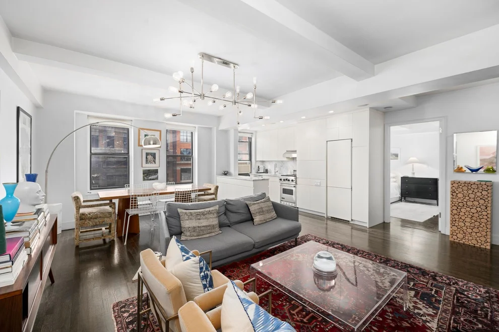 Unit for sale at 161 W 16TH Street, Manhattan, NY 10011