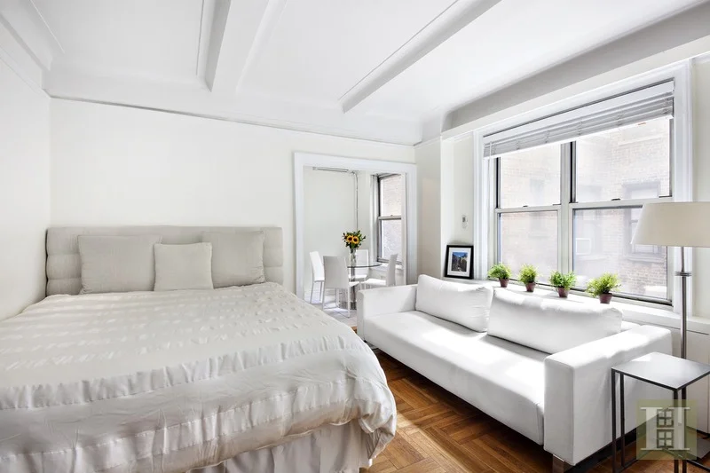 Unit for sale at 25 W 64TH Street, Manhattan, NY 10023