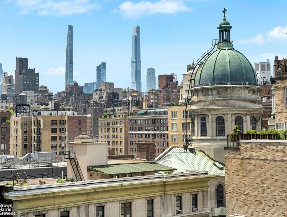Unit for sale at 176 E 77TH Street, Manhattan, NY 10075