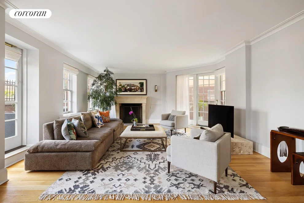Unit for sale at 52 E 72ND Street, Manhattan, NY 10021