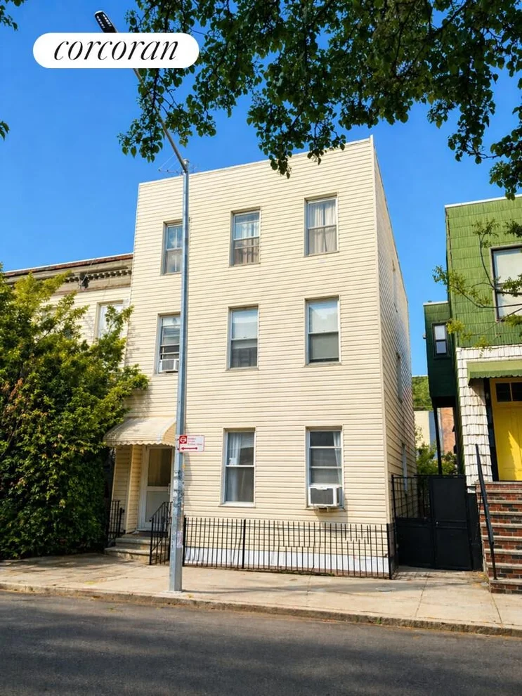 Unit for sale at 192 GUERNSEY Street, Brooklyn, NY 11222