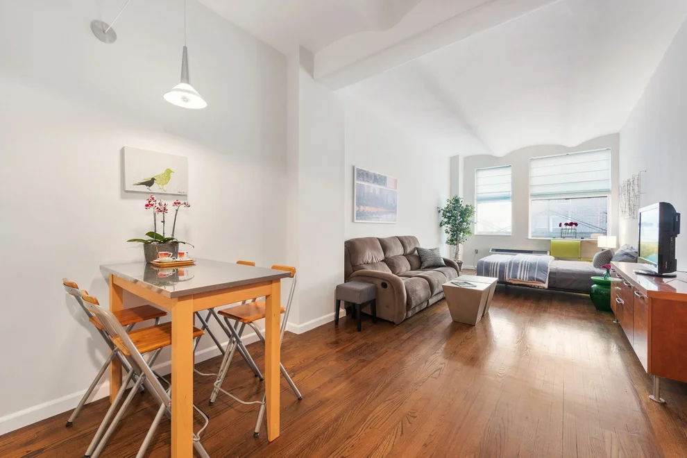 Unit for sale at 9 BARROW Street, Manhattan, NY 10014