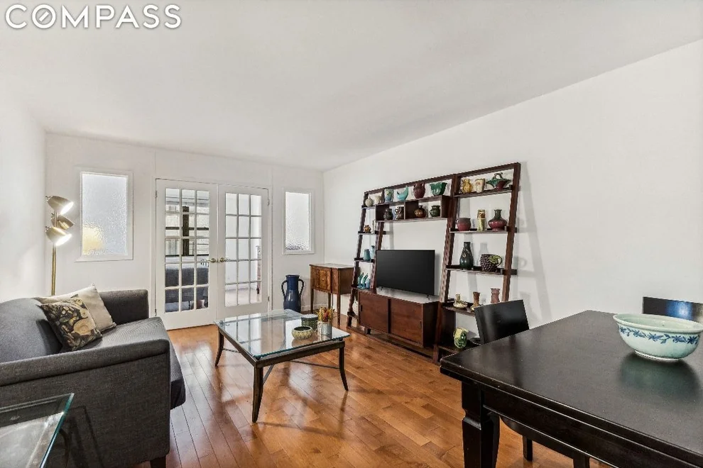 Unit for sale at 201 E 28th Street, Manhattan, NY 10016