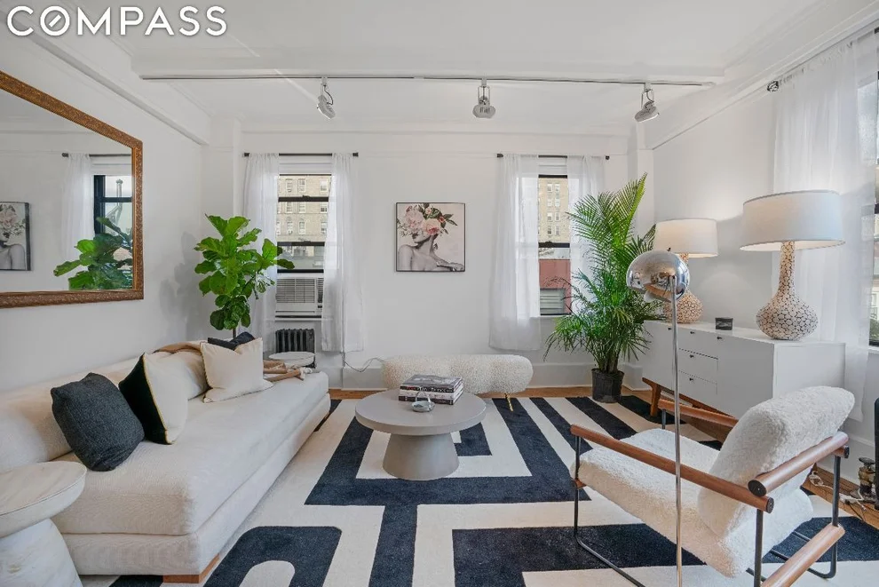 Unit for sale at 345 W 88th Street, Manhattan, NY 10024