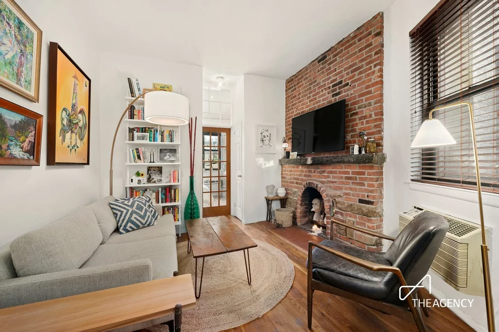Unit for sale at 252 W 20TH Street, Manhattan, NY 10011