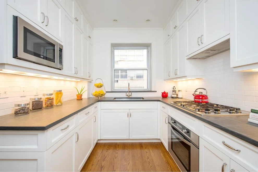 Unit for sale at 215 W 88th Street, Manhattan, NY 10024