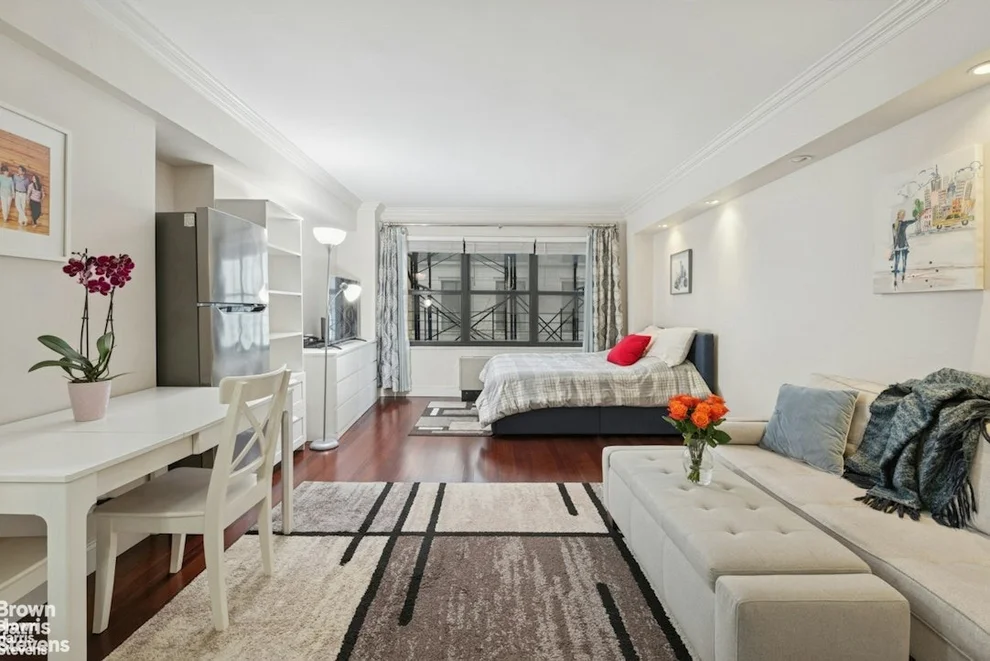Unit for sale at 140 E 56TH Street, Manhattan, NY 10022